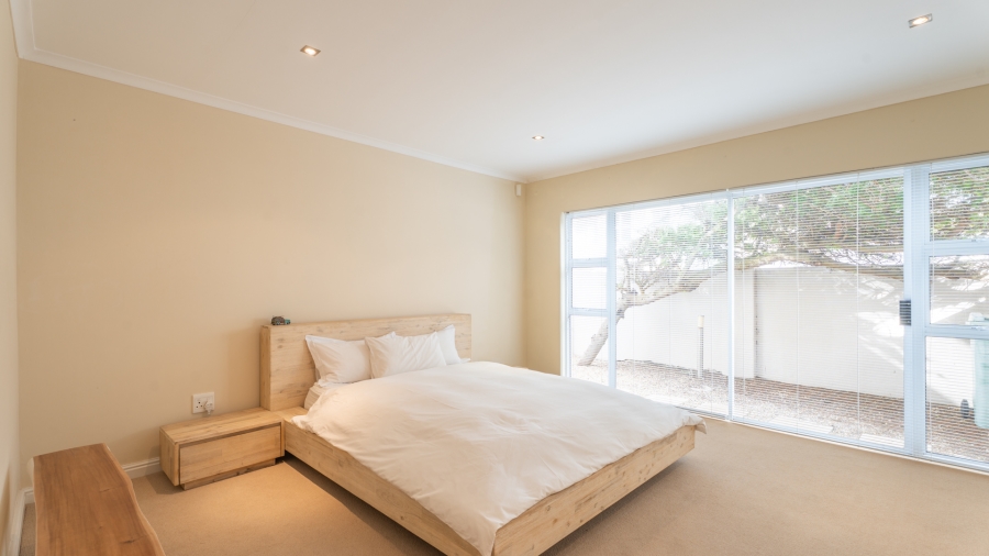 4 Bedroom Property for Sale in Calypso Beach Western Cape